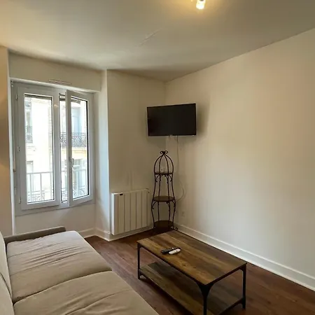 Central Aparthotel 3*