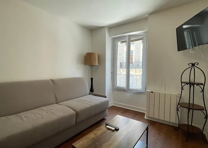 Central 3* ביאריץ