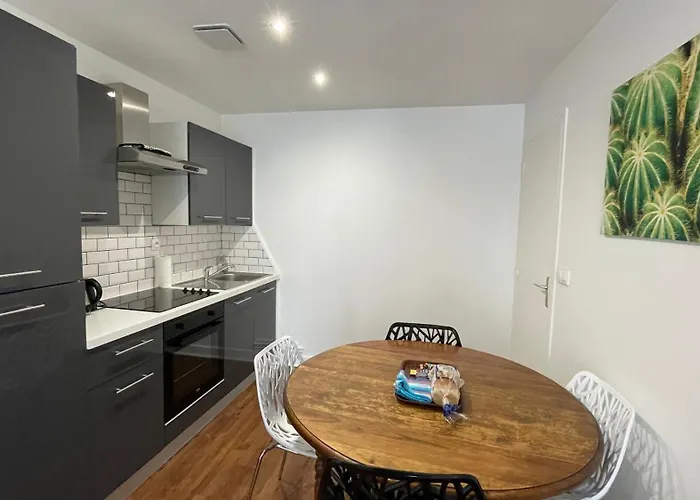 Central מלון דירות